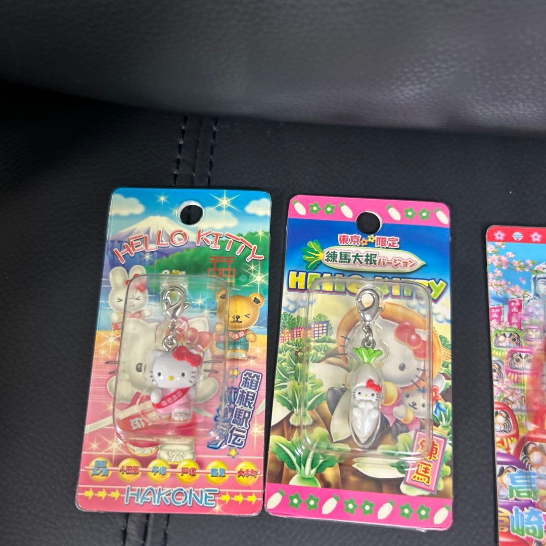 ご当地キティ　ファスナーマスコット　28個