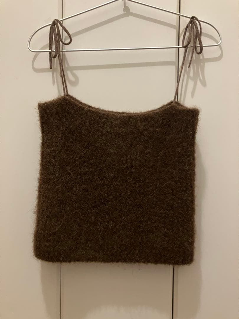 トップス THE SHISHIKUI CAMI KNIT / BROWN