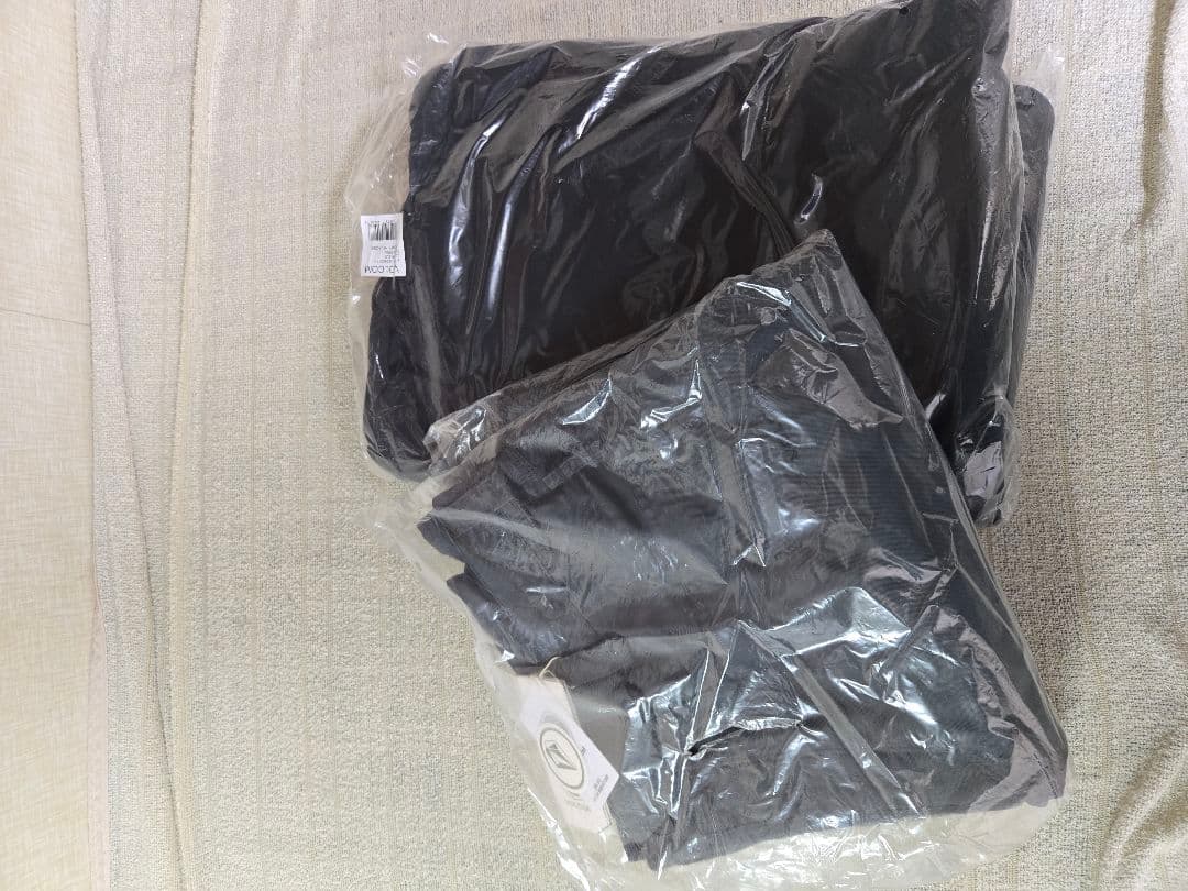 VOLCOM　スノーウェア　上下セット