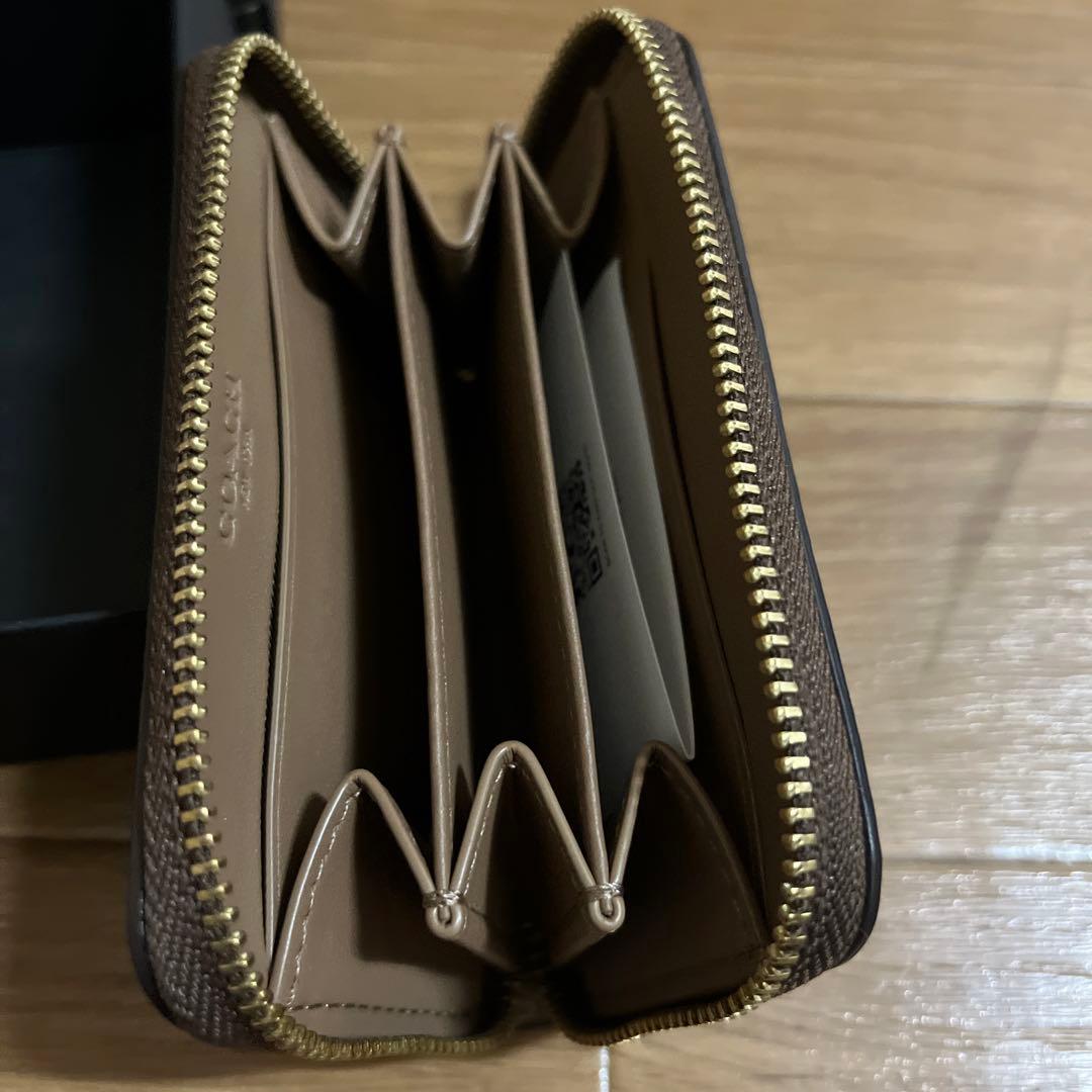 COACH コーチ　ケース　恐竜