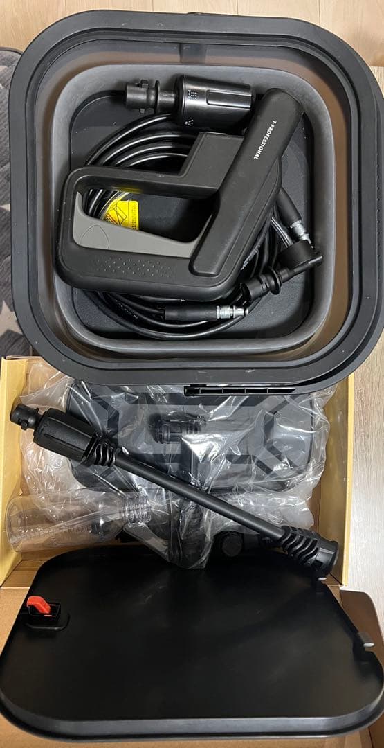 コードレス高圧洗浄機 アクアインバケツ