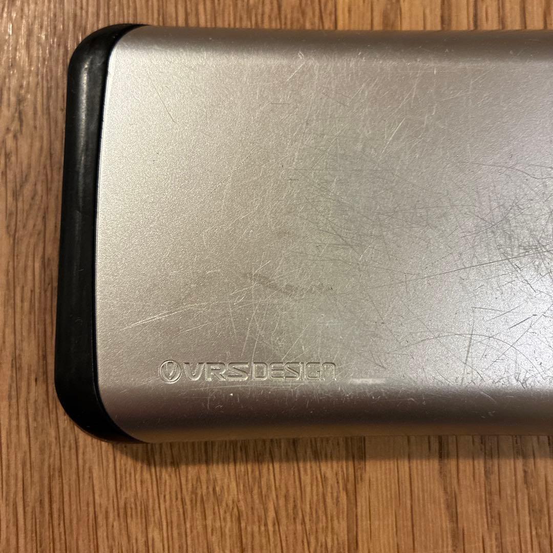 りぃさぁママApple iPhone SE ゴールド 本体