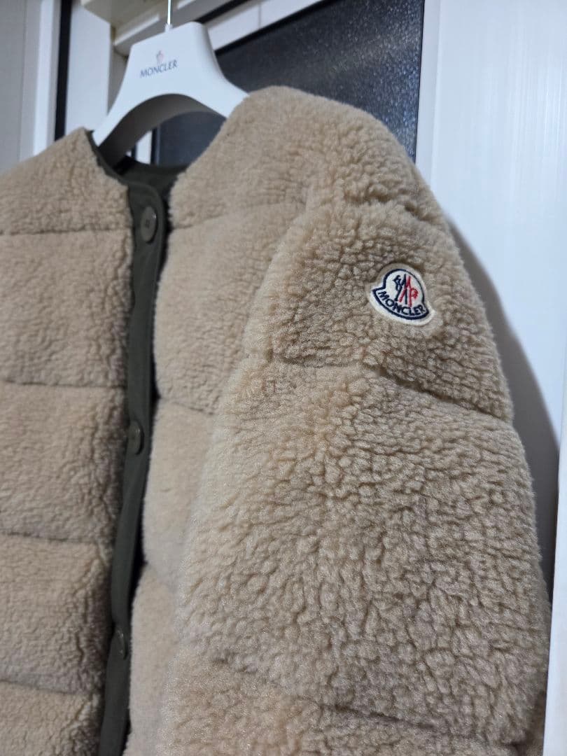 極美品　確実正規品　MONCLER　CHARAMILLON　シャラミオン