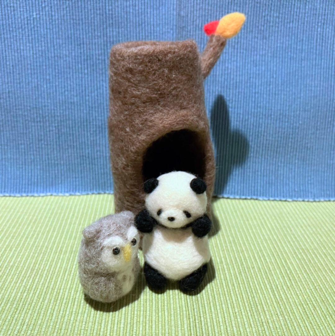 みみ 羊毛フェルト 作品 赤ちゃんパンダの冬のお散歩