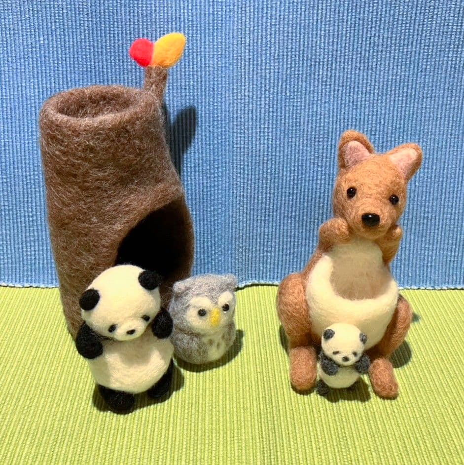 みみ 羊毛フェルト 作品 赤ちゃんパンダの冬のお散歩