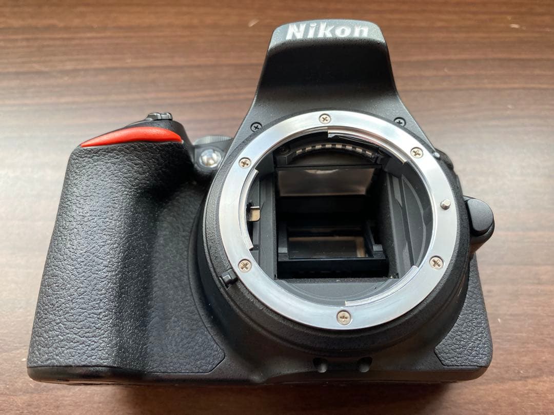 ★美品★Nikon ニコン D5600＋ AF-P 18-55 レンズキット
