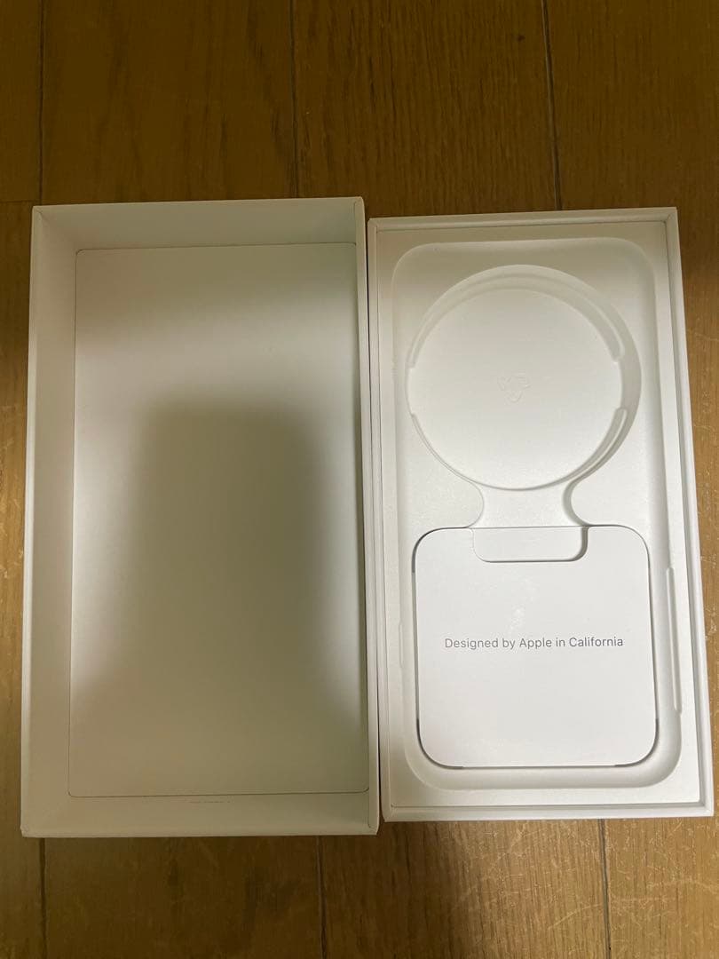 iphone se 第2世代 本体 64GB 箱あり