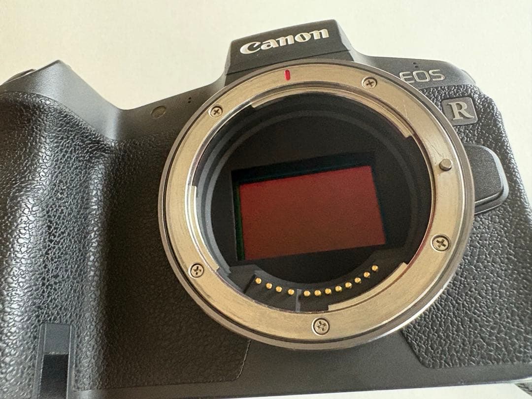 Canon EOS R ミラーレスカメラ 本体