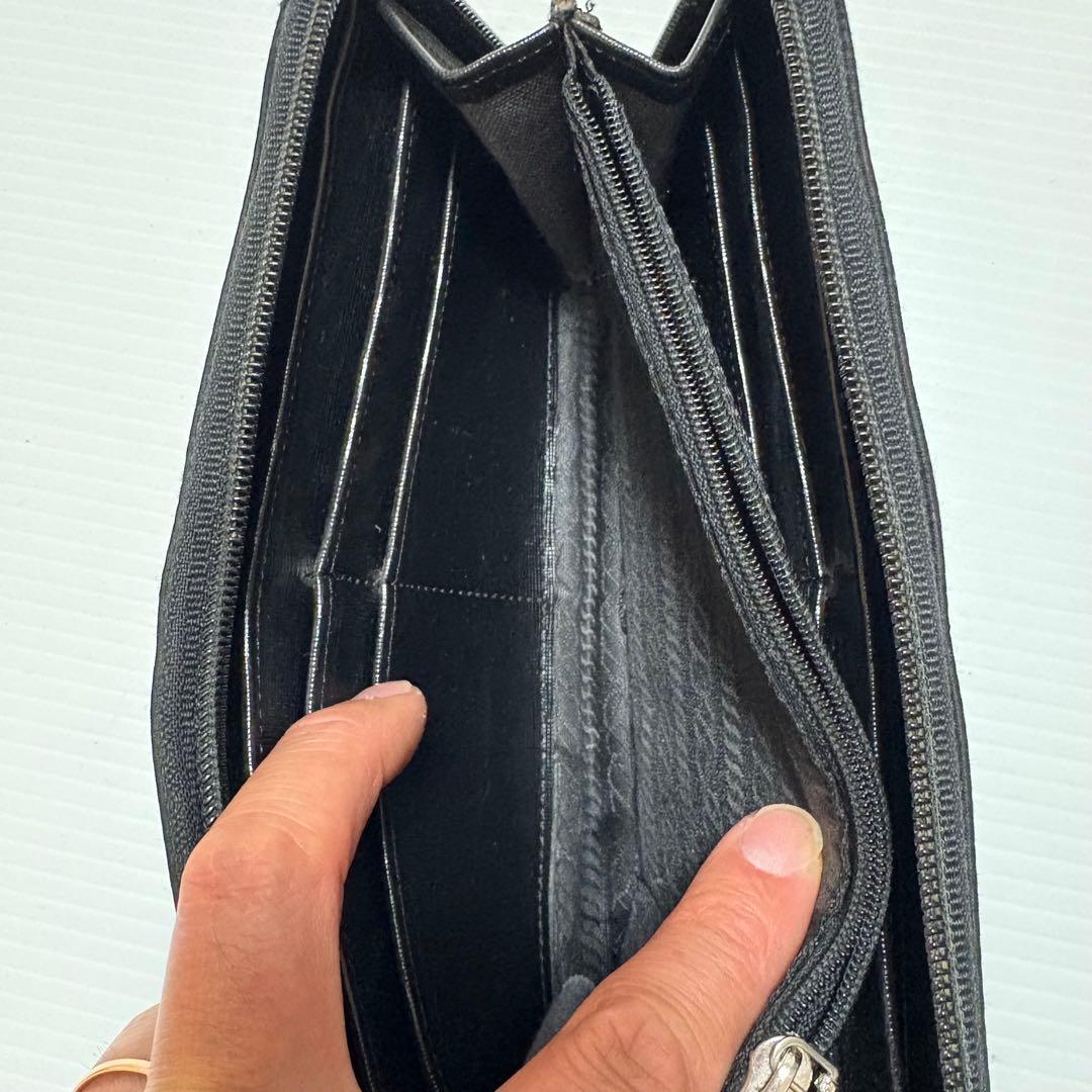 PRADA ブラック ナイロン 長財布