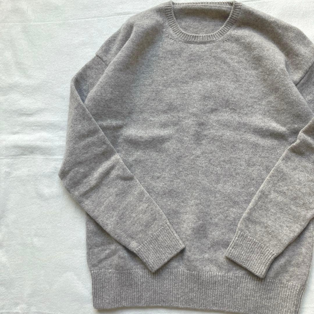 えみおわす　ニット　グレージュ　ヨーガンレール ババグーリ　evam eva