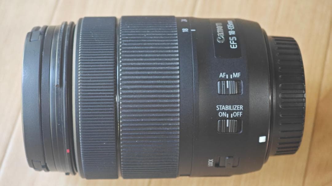 値下げ中　Canon EF-S 18-135mm レンズ フードセット