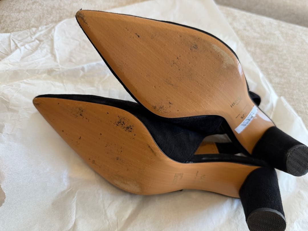 HENRI EN VARGO MONICA パンプス