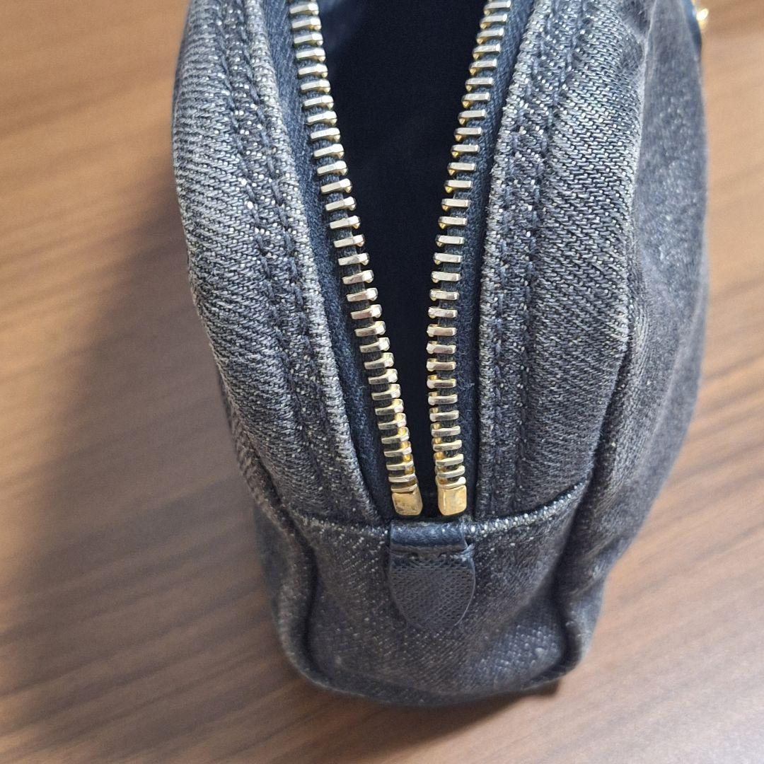 PRADA 黒デニム ポーチ