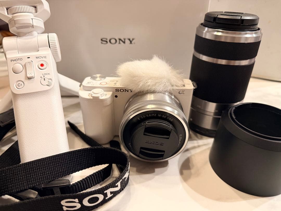 SONY ZV-E10 ダブルズームレンズキット&シューティンググリップ