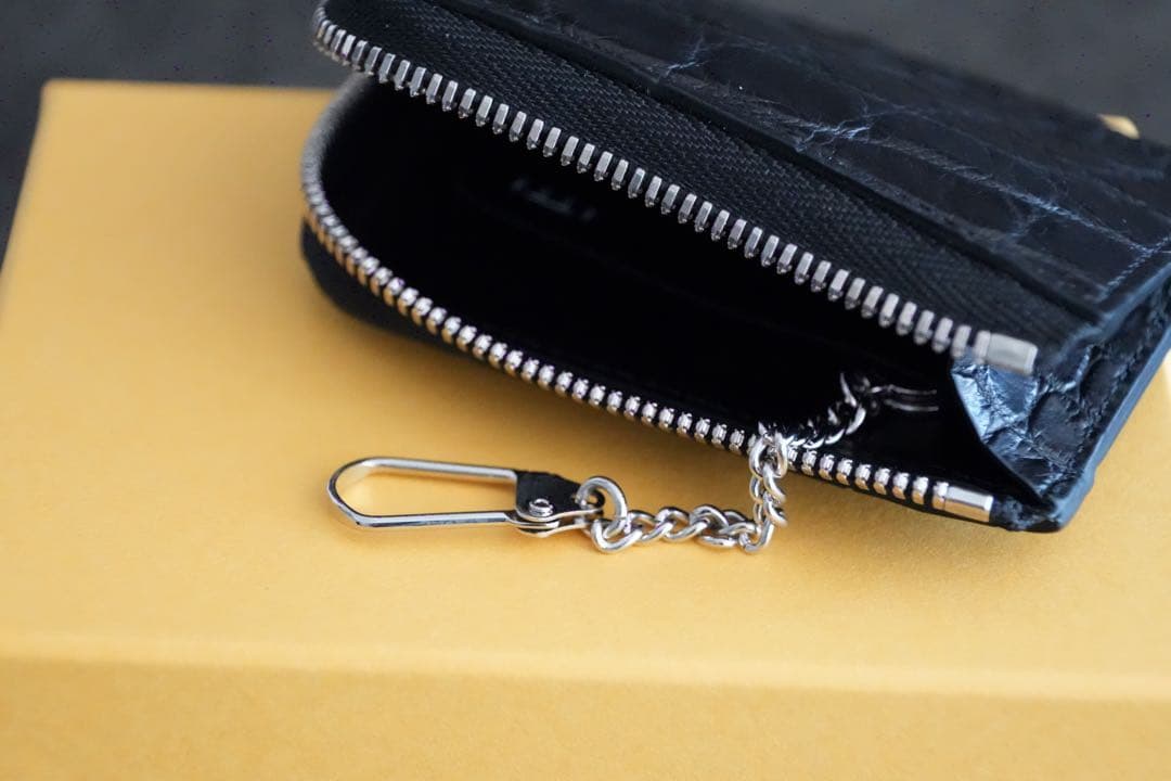 新品‼️ ITTI CRISTY KEY COIN CASE / CROCO