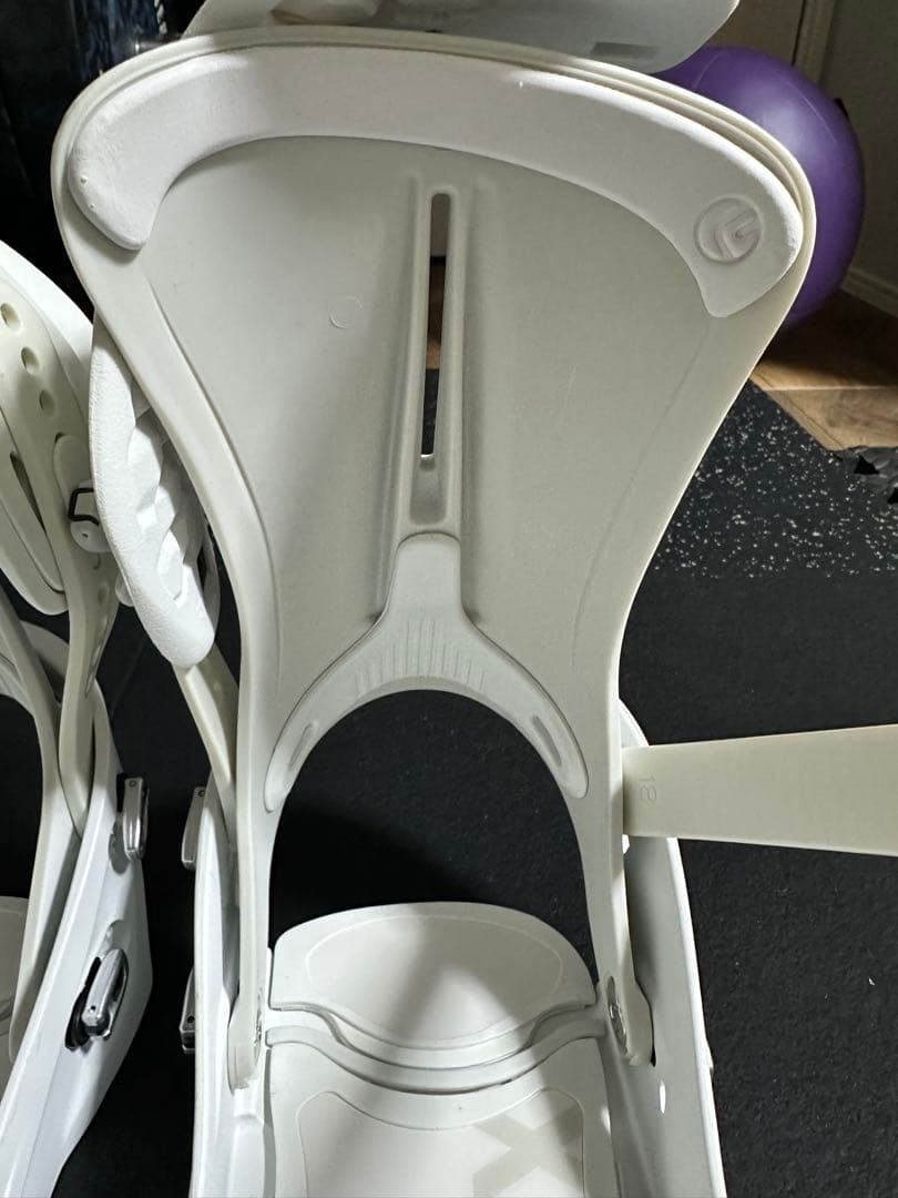 スノーボードビンディング　FLUX　XF　ホワイト2018〜2019モデル　M