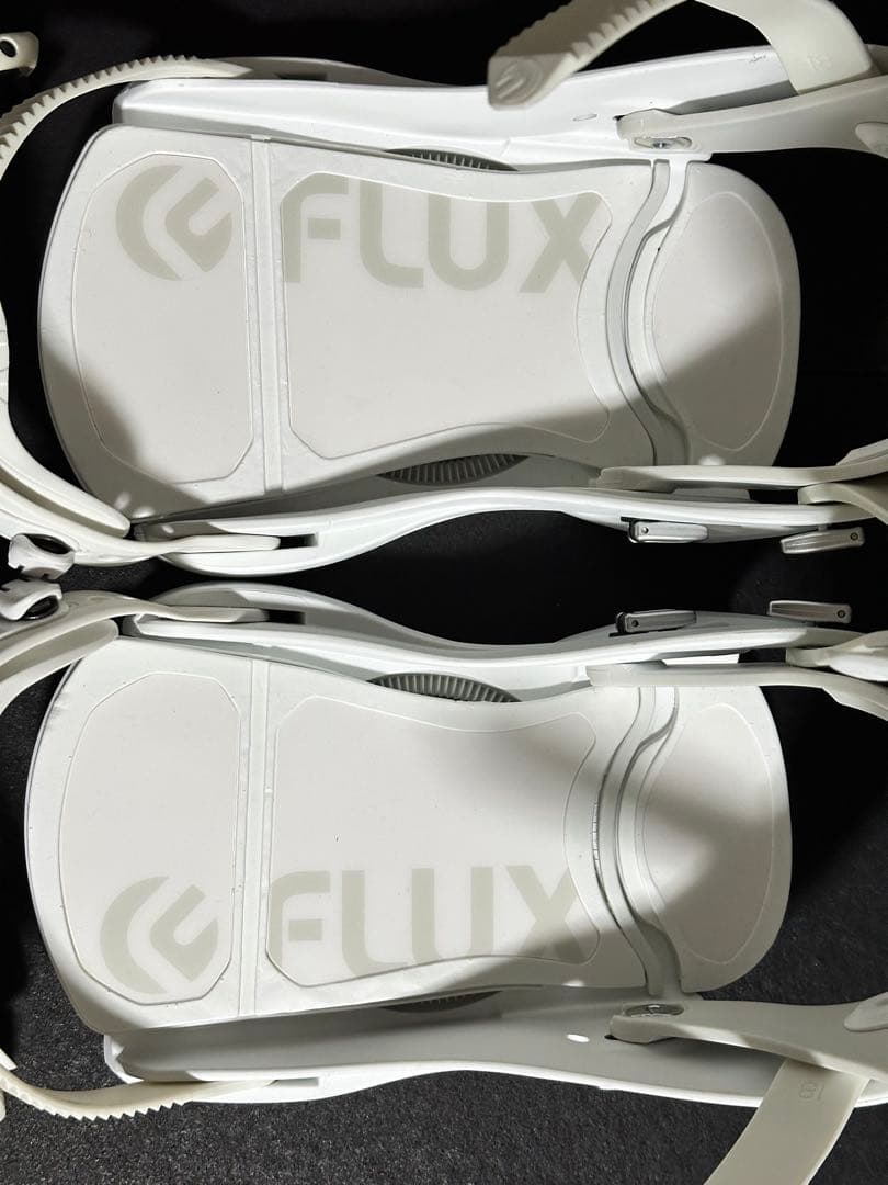 スノーボードビンディング　FLUX　XF　ホワイト2018〜2019モデル　M