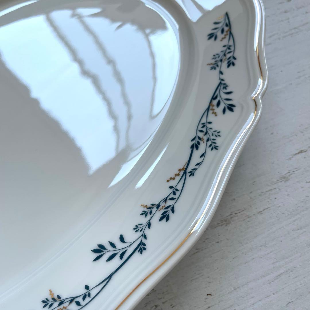 ヴァンクリーフ＆アーペル 顧客限定 オーバルプレート（大皿）新品箱入り