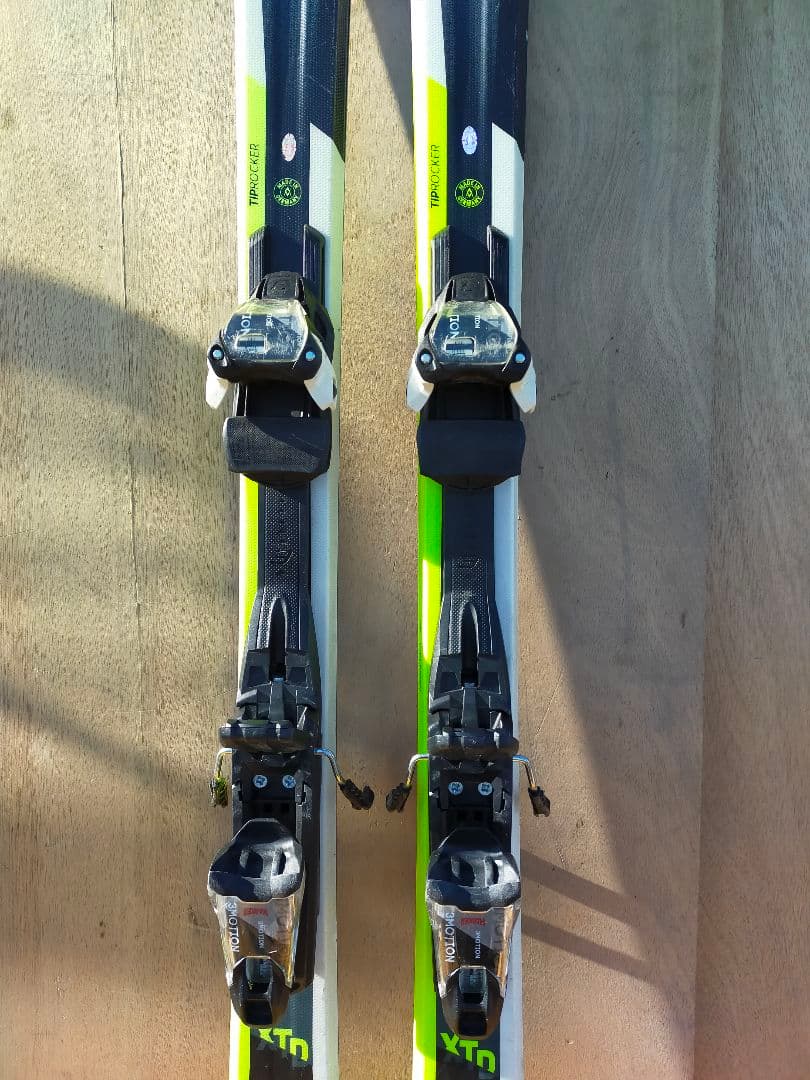 S-  village　VOLKL フォルクル　RTM スキー