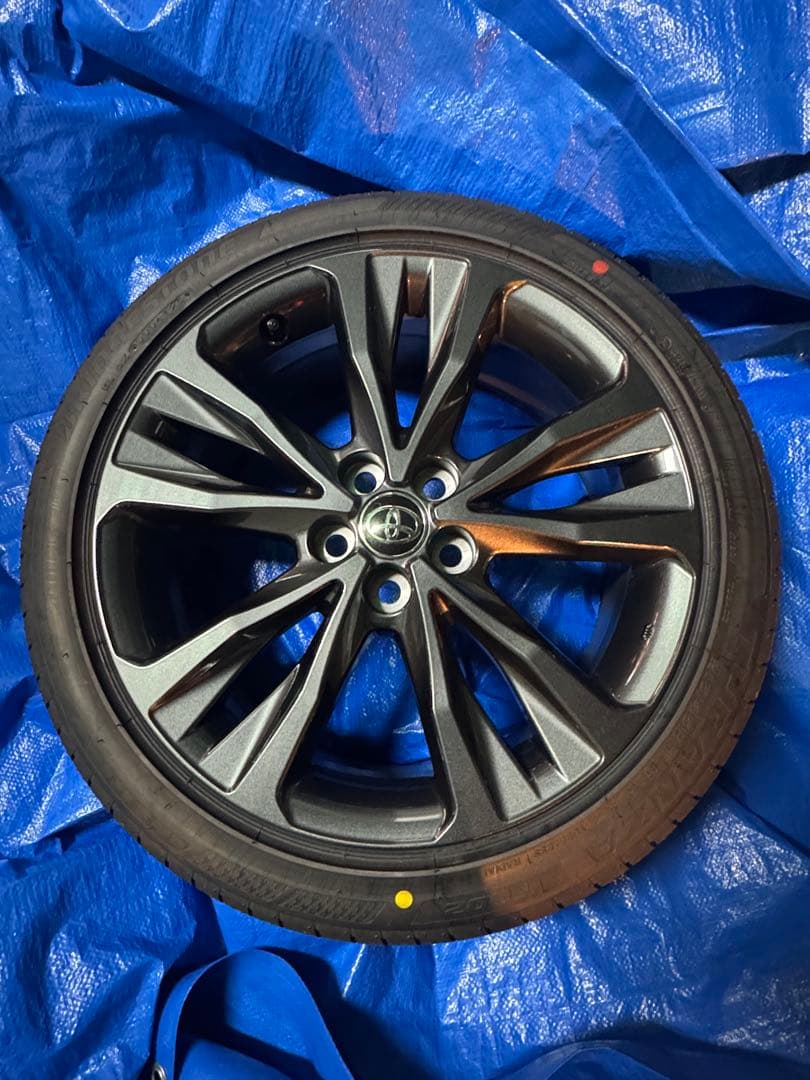 ダークグレー 5本スポーク ホイールセット 215/45R17