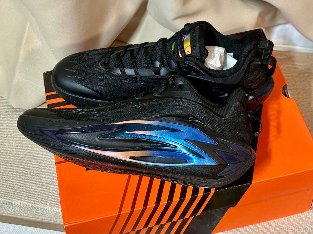 ぐ*り様 新品28.5cm ANTA Shock Wave 7 オールブラック