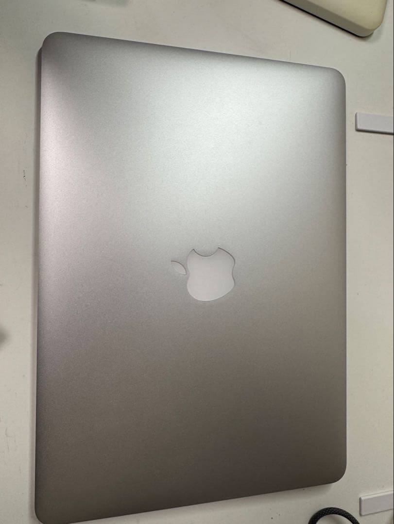MacBook Air 13インチ Early 2015