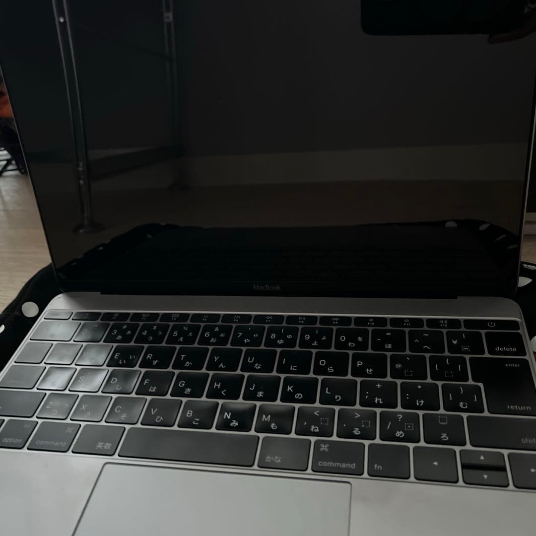 Mac book 12インチ1.1GHz デュアルコア　Intel Core