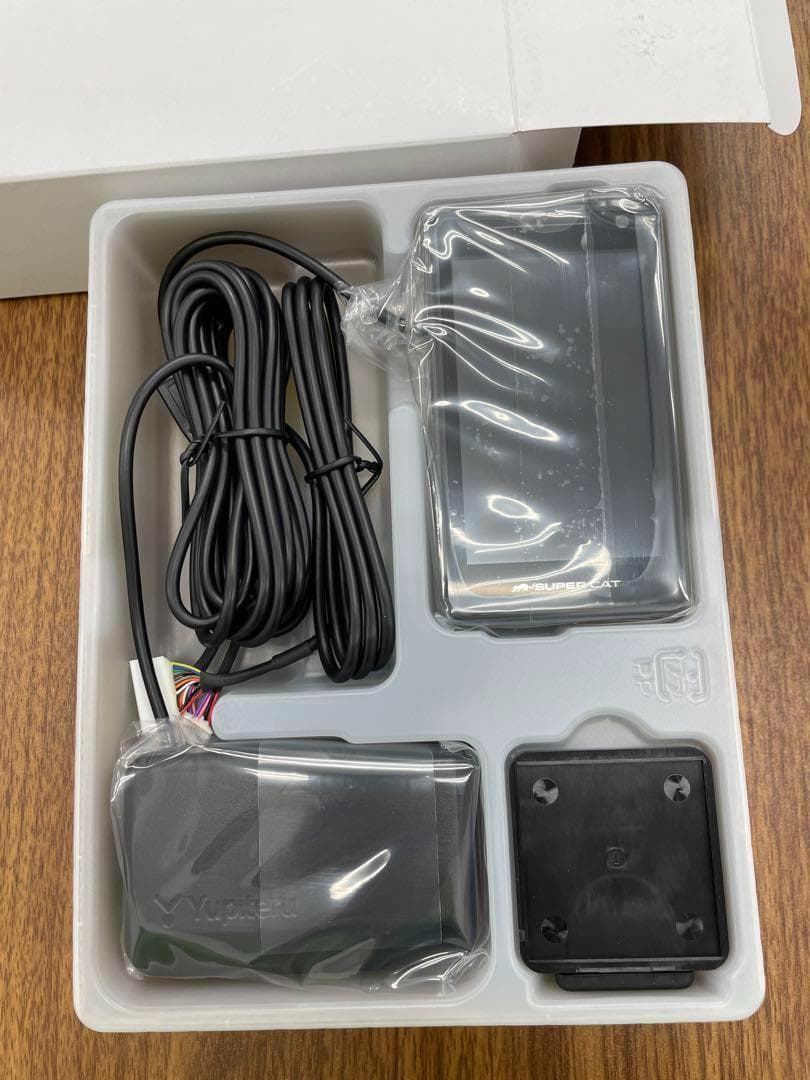 10074　ユピテル YPK-31T GPSレーザー＆レーダー探知機