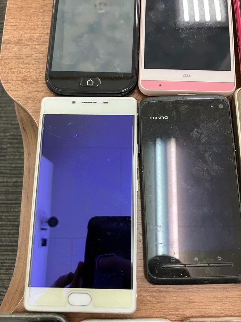 【C】スマホ　iPhoneなど　おまとめ　計１１台　動作未確認　ジャンク
