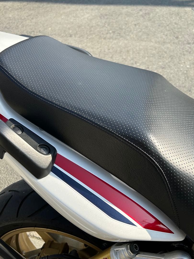 CB1300　SC54　ハイシート