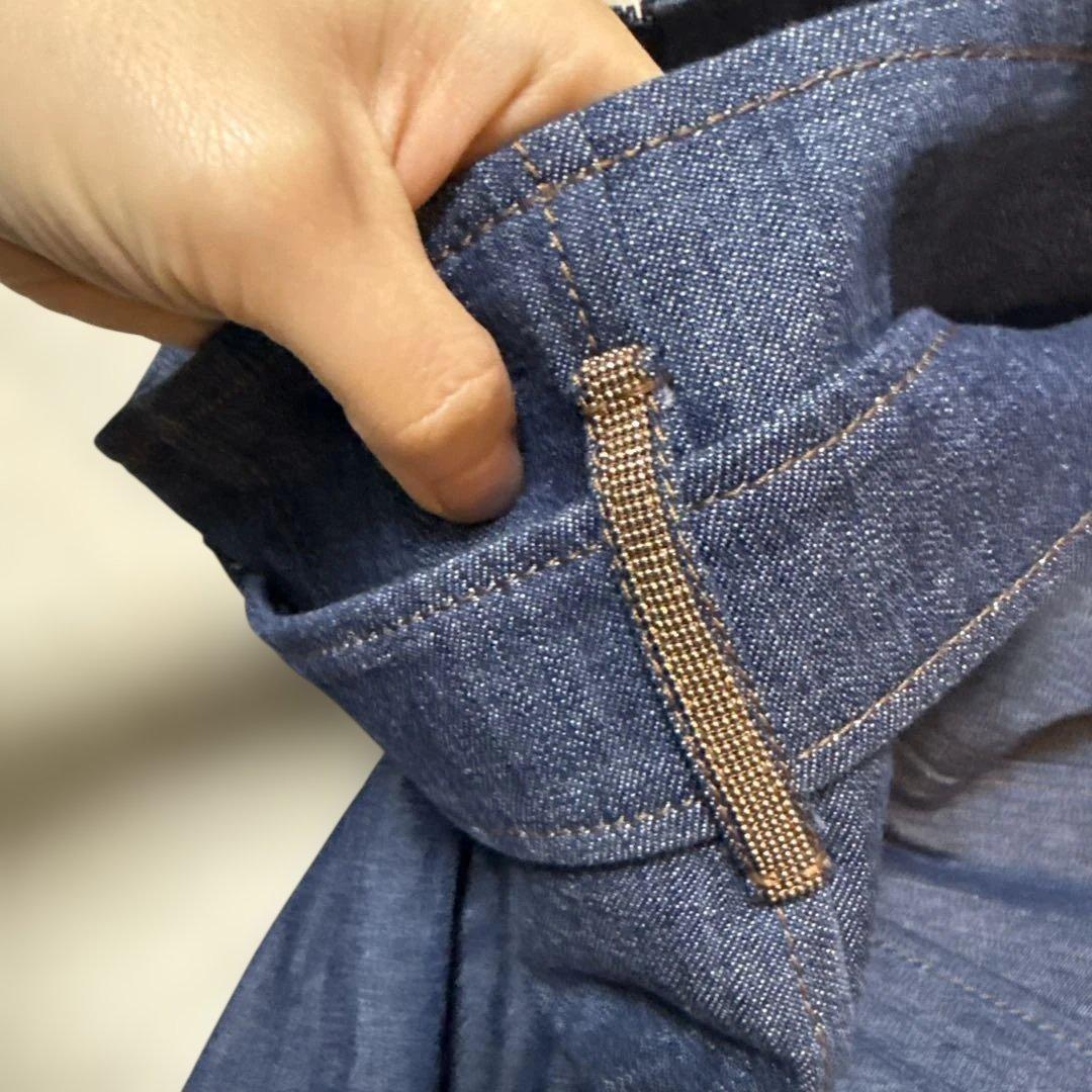 近年美品　BRUNELLO CUCINELLI ブルネロクチネリ　スカート