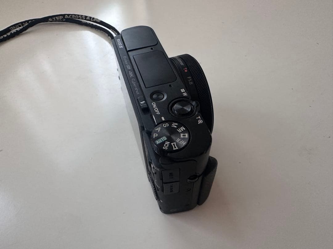 SONY RX100M4 コンパクトデジタルカメラ