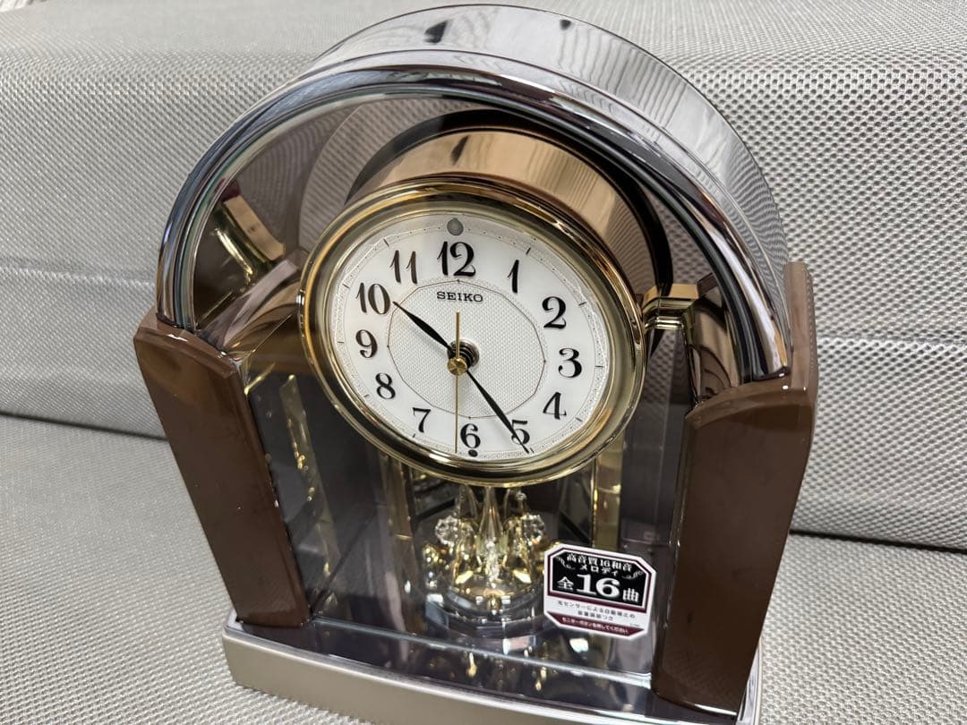 新品 セイコー 電波置き時計 回転飾り メロディ付き BY238B 濃茶マーブル