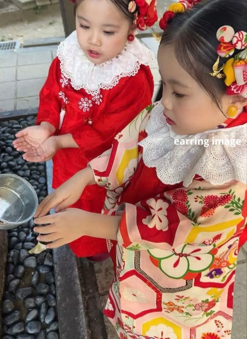 Queen様　order髪飾り♡ イヤリング８種とセット