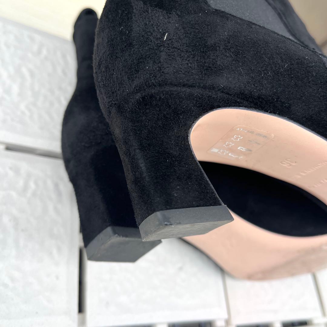 36 Roger Vivier サイドゴア　ショートブーツ　黒　23