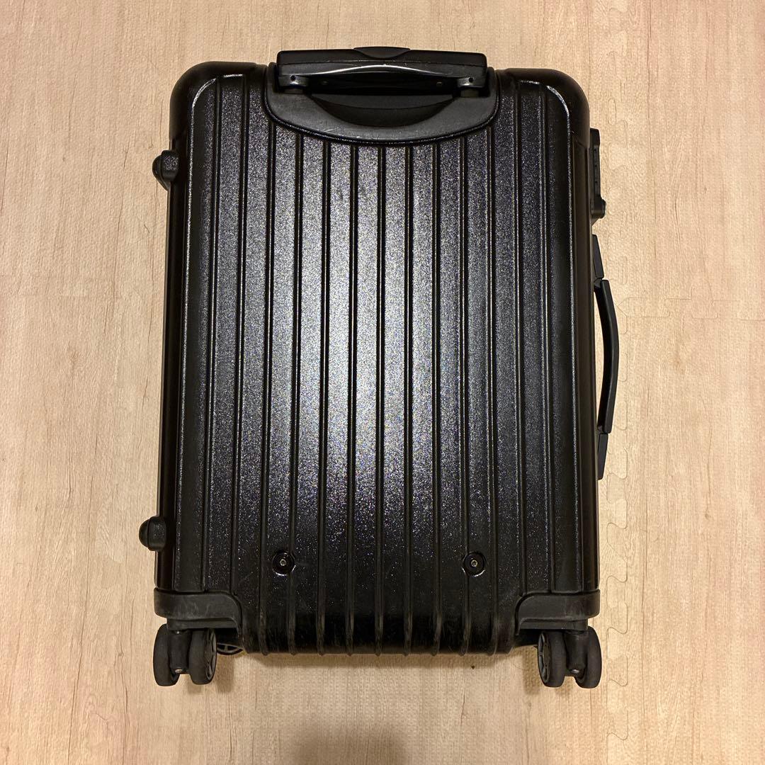 リモワ サルサ 4輪 機内持ち込みサイズ