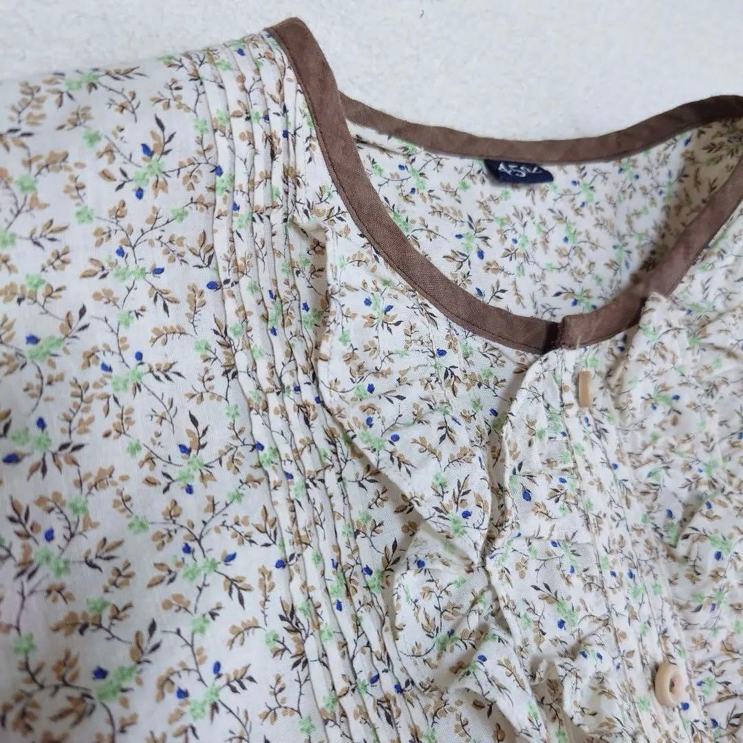 未使用品 45R ツタフラワープリントのフリルブラウス 45rpm