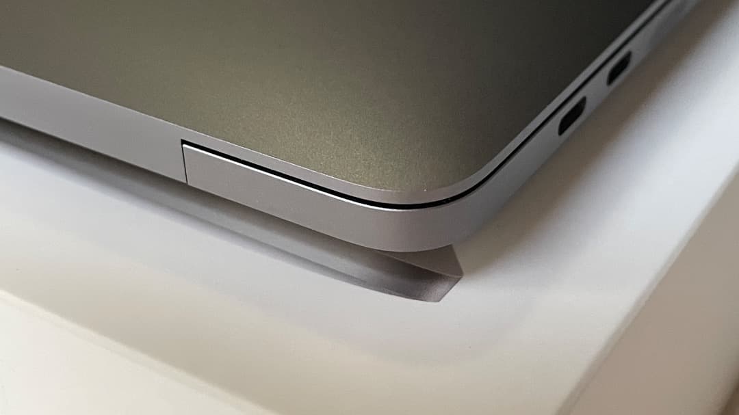 【美品】MacBook Pro 13インチ 8GB 512GB M1チップ