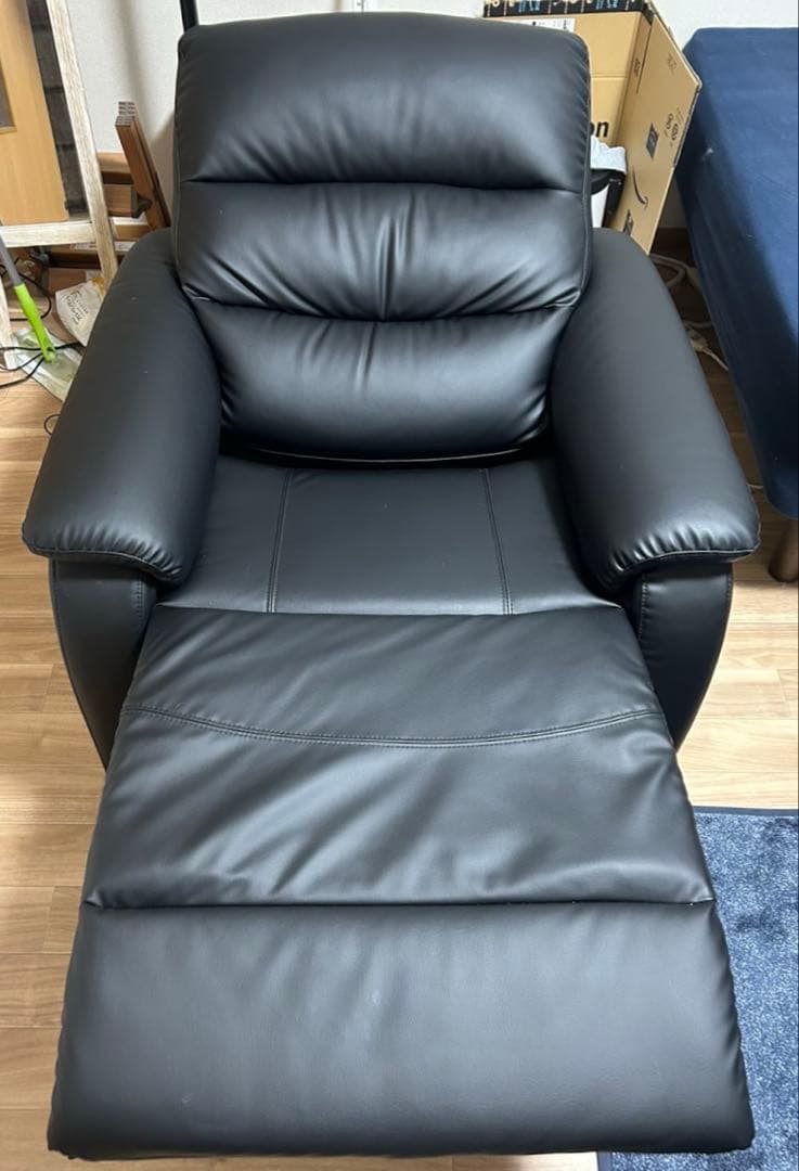 ニトリ　一人掛け電動リクライニングソファNビリーバー　美品