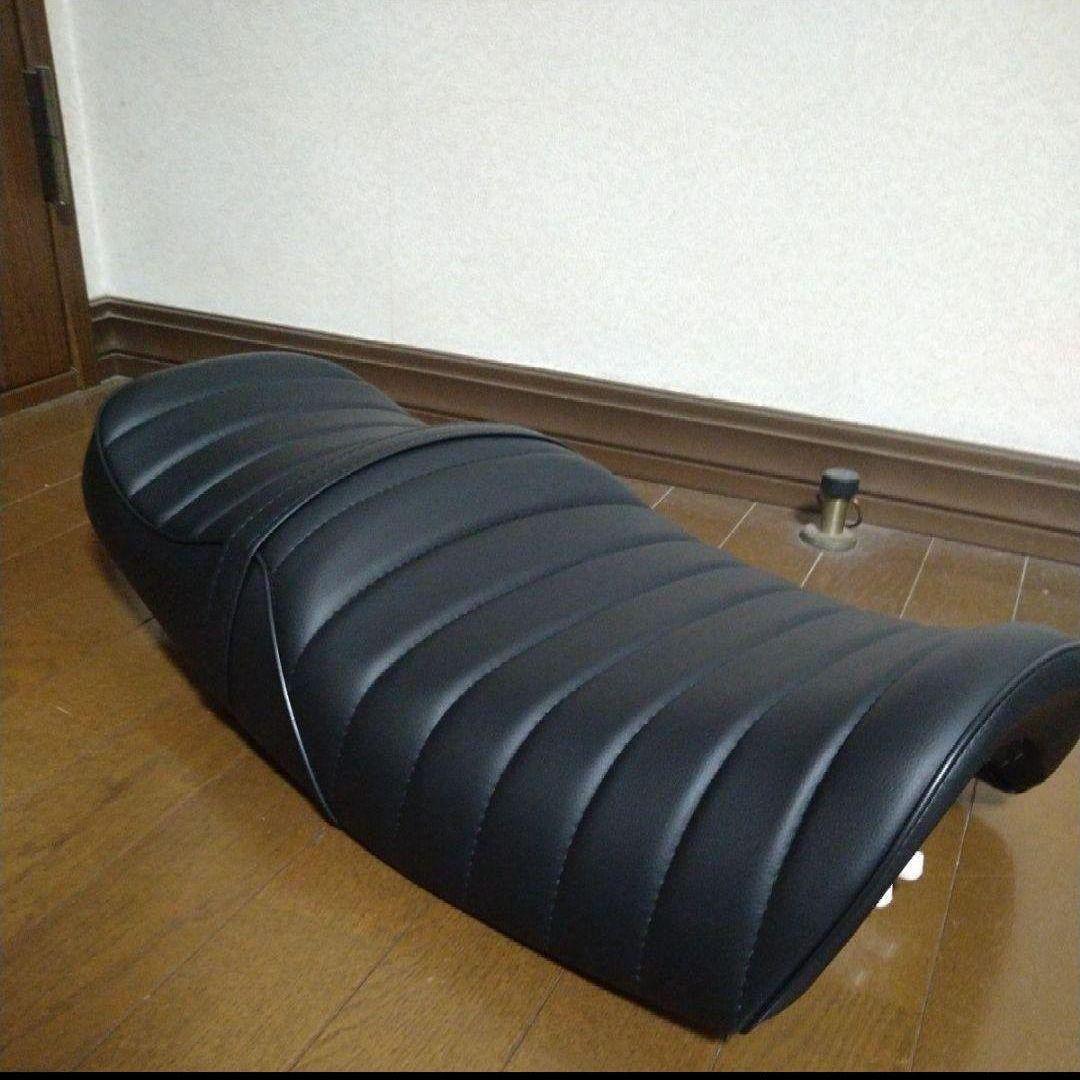 ホンダ　CB400sf　新品　 タックロールシート　ブラックレザー