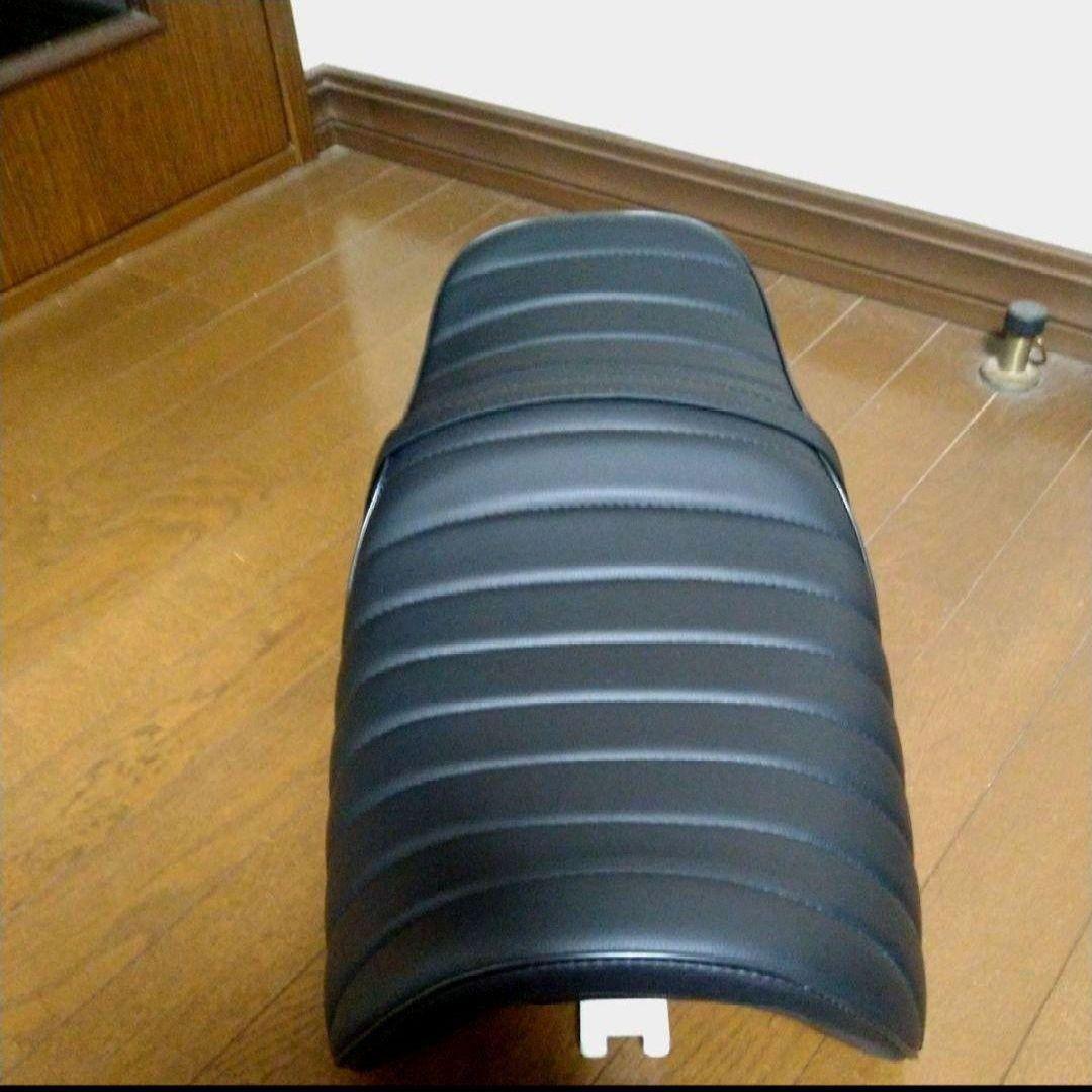 ホンダ　CB400sf　新品　 タックロールシート　ブラックレザー