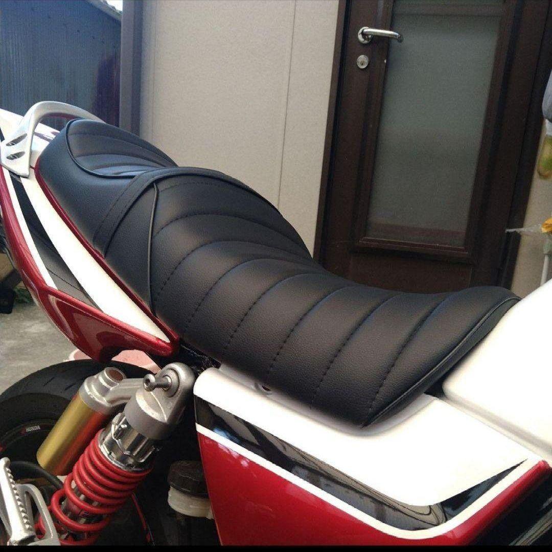 ホンダ　CB400sf　新品　 タックロールシート　ブラックレザー