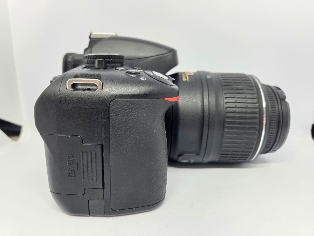 デジタルカメラ Nikon D5100