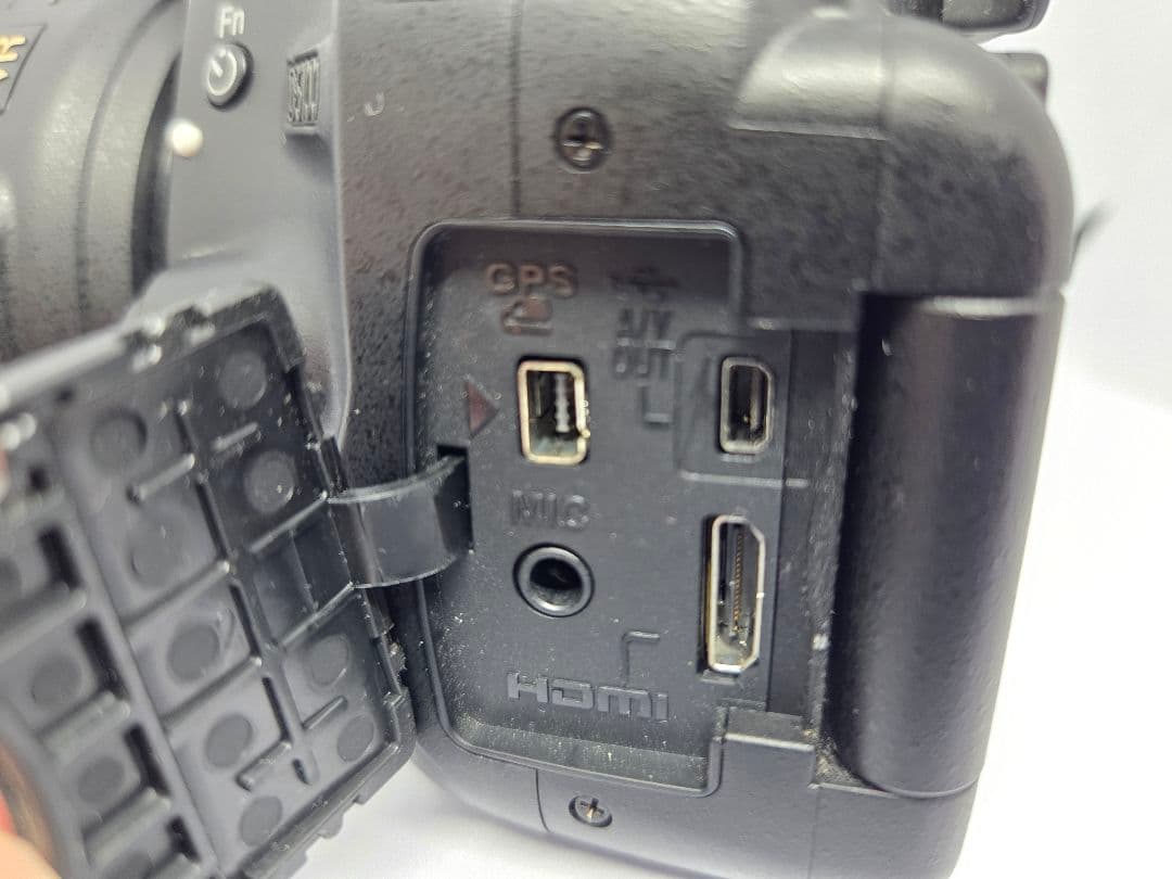 デジタルカメラ Nikon D5100