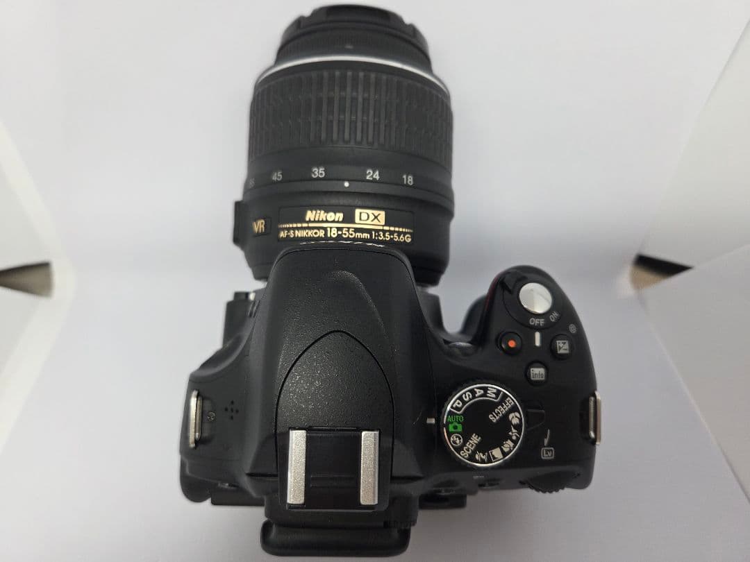 デジタルカメラ Nikon D5100