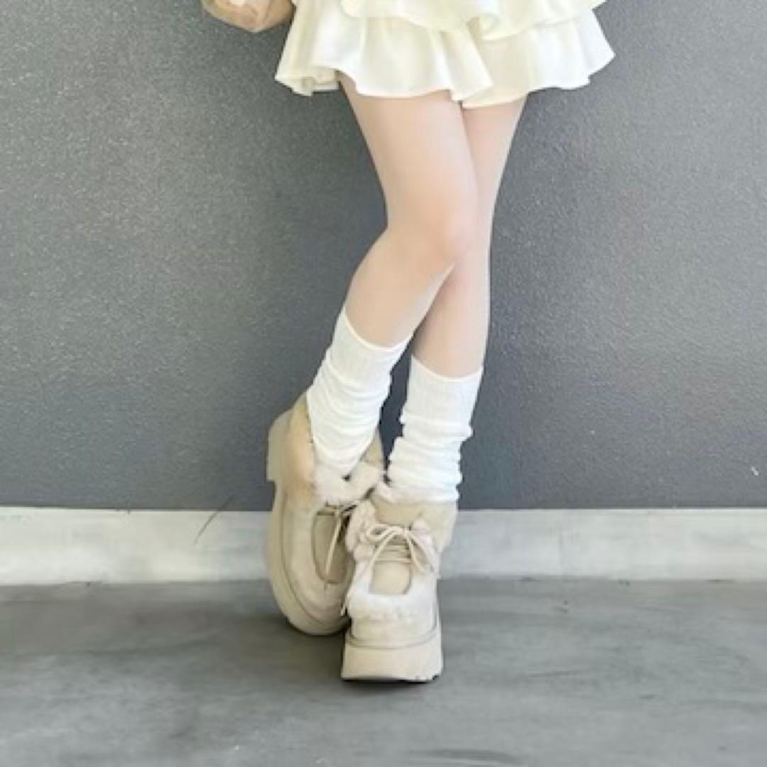 UGG エスミーレースアップ ムートンブーツ マスタードシード 厚底 23cm