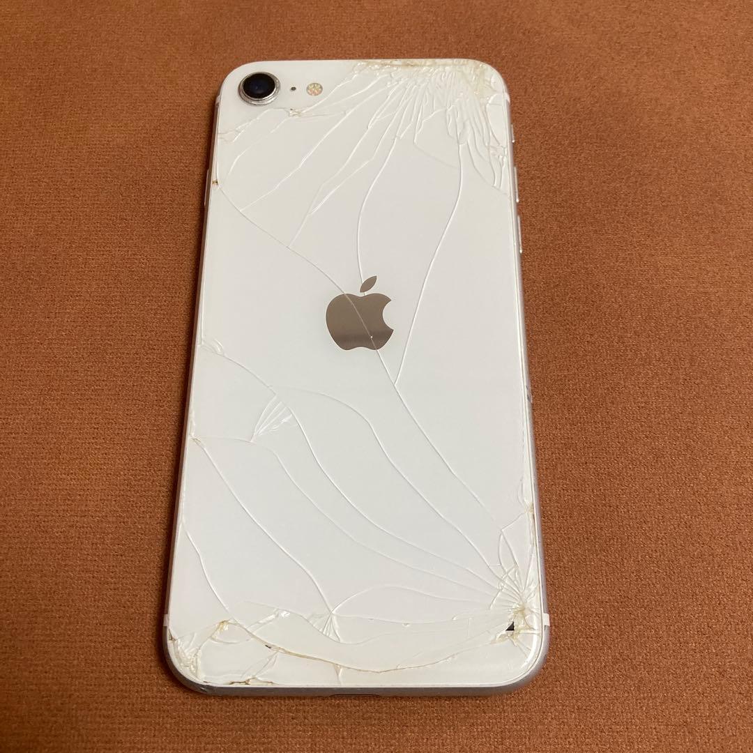 200【早い者勝ち】iPhoneSE2 第2世代 64GB SIMフリー☆