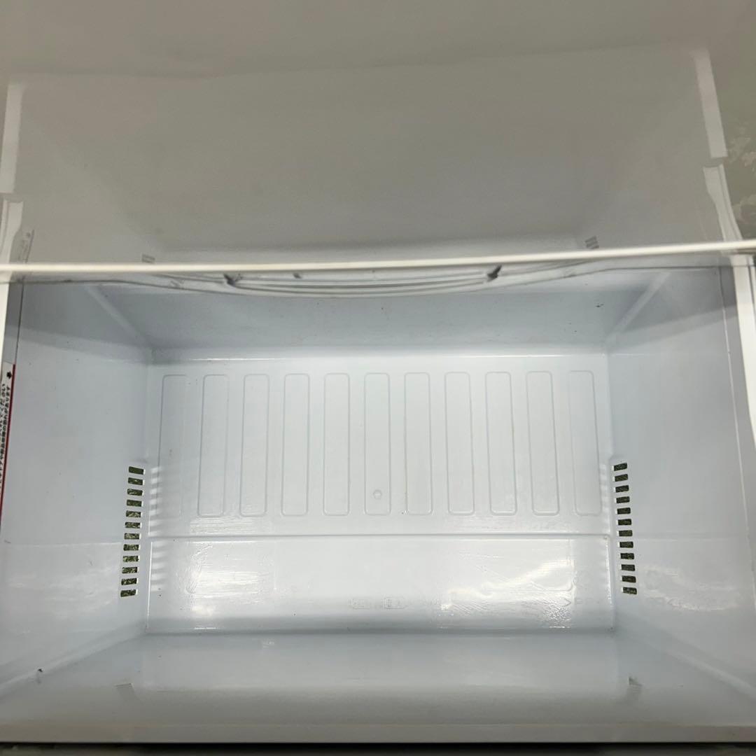 30 三菱　大型冷蔵庫　355L 家庭用　自動製氷　3ドア　きれい