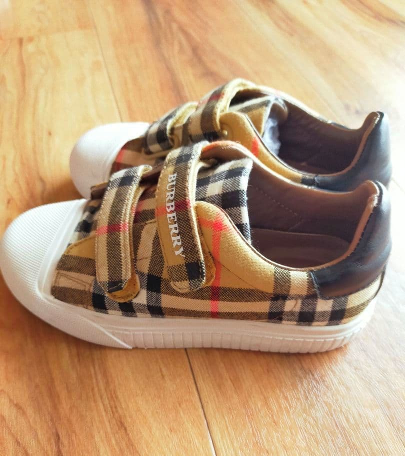 ＊専用＊BURBERRY＊スニーカー