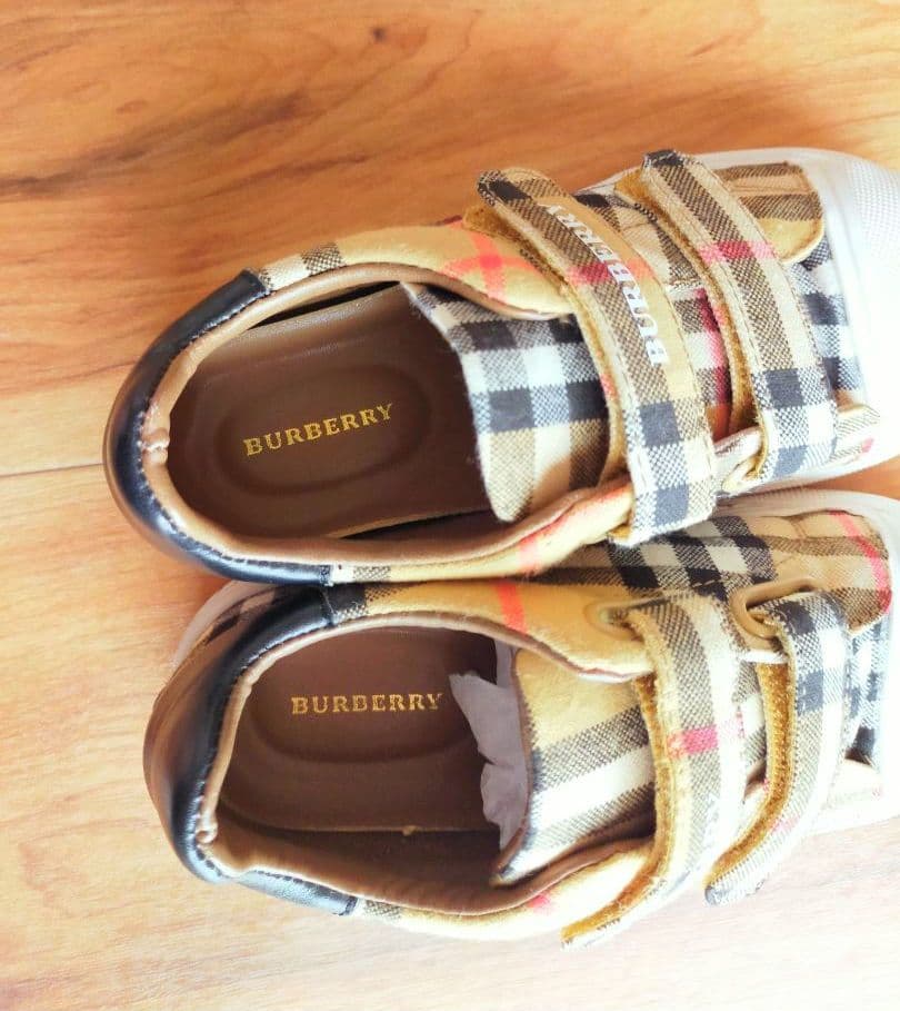 ＊専用＊BURBERRY＊スニーカー